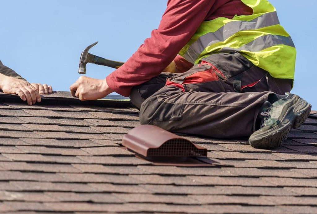roof repairs 1